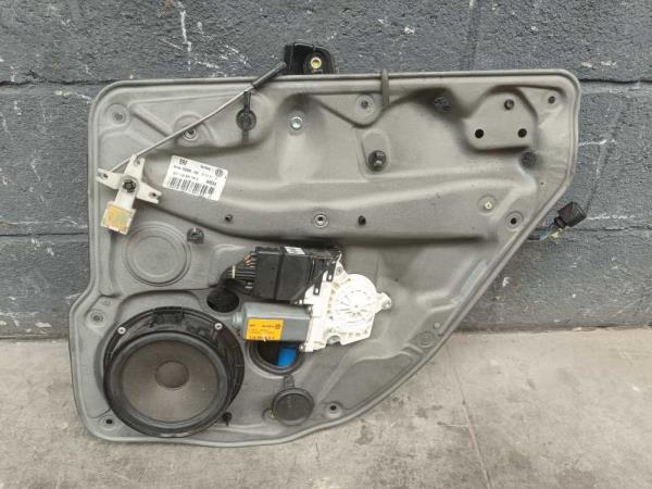 MECHANISM LEVE VITRE ARRIERE DROIT VW BORA 4-PORTE - Vue 1